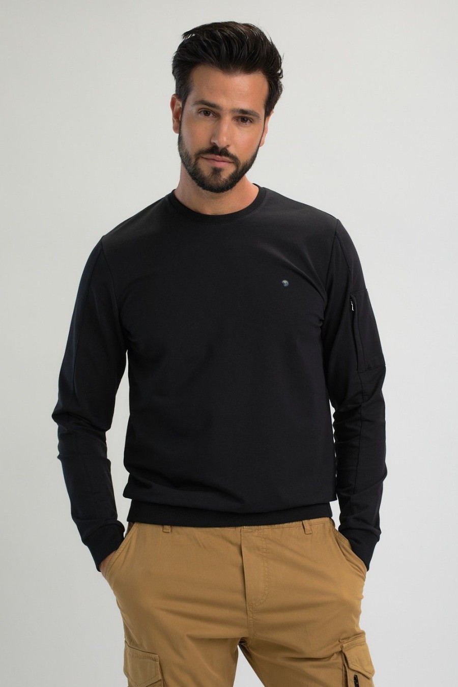 Homme Benson & Cherry Vestes Et Sweaterie Pour Homme | Sweat Col Rond Classique Schultz Noir