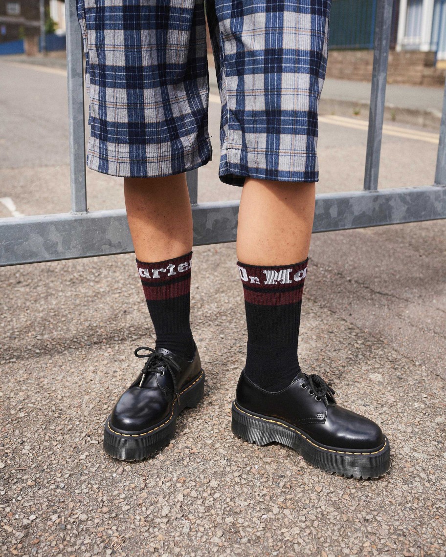 Accessoires Dr. Martens Toutes Les Chaussettes | Chaussettes En Melange De Coton Biologique Avec Logo Athletique Noir+Rouge Cerise+Blanc — Melange De Coton