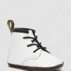 Enfants Dr. Martens Chaussures D'Ecole Pour Filles | Lit De Bebe En Cuir Pour Bebe Infant 1460 - Maihars Blanc — Mason Pu Split+Mason Nw Synthetique