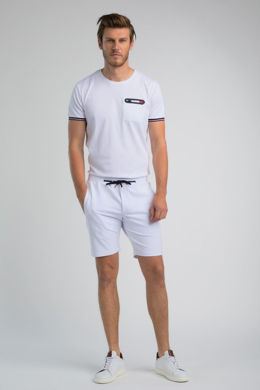 Homme Benson & Cherry Les Bas | Short En Molleton Leger Aux Details Tricolores Bulmino Blanc