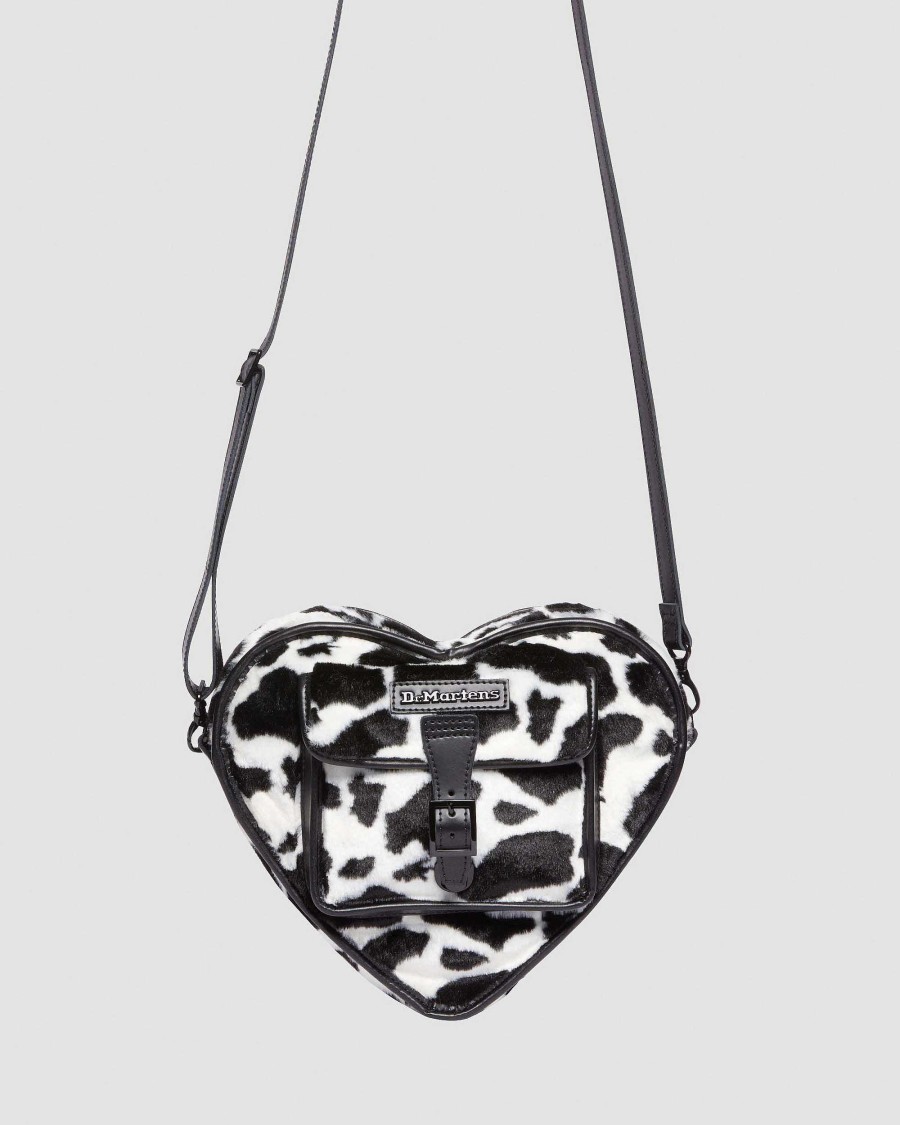 Dames Dr. Martens Sacs A Dos | Sac En Forme De Coeur Imprime Vache Noir + Blanc — Imprime Vache + Kiev