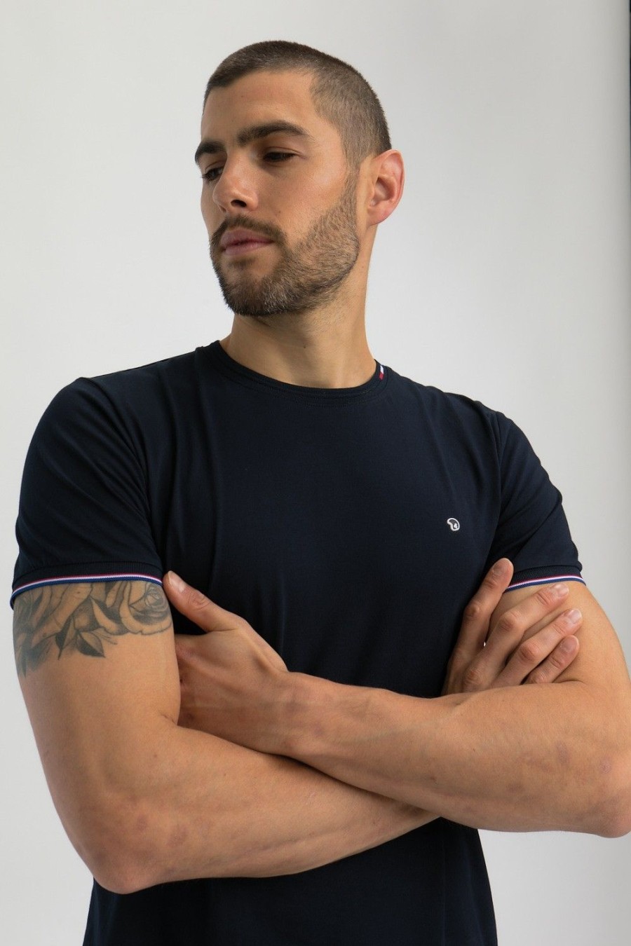 Homme Benson & Cherry T-Shirts Pour Homme | Tee-Shirt Aux Details Tricolores Tierney Marine