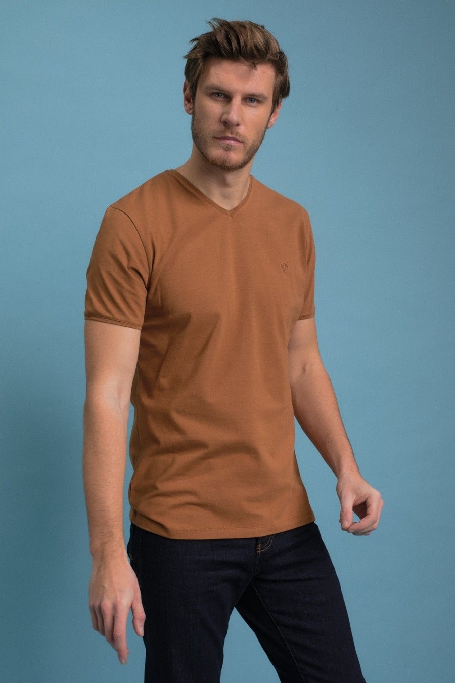 Homme Benson & Cherry T-Shirts Pour Homme | Tee-Shirt Coton Stretch Uni Col V Tahys Camel